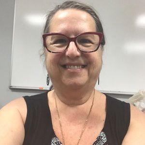 Meet your Posher, Rochelle